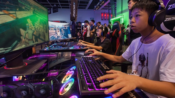 China allows children under 18 to play online games for one hour