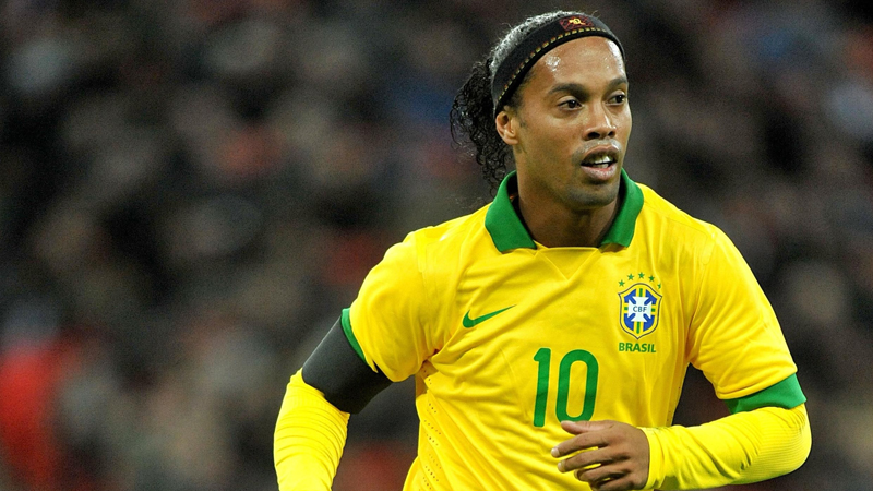 Ronaldinho Gaucho (Superstars of Soccer)