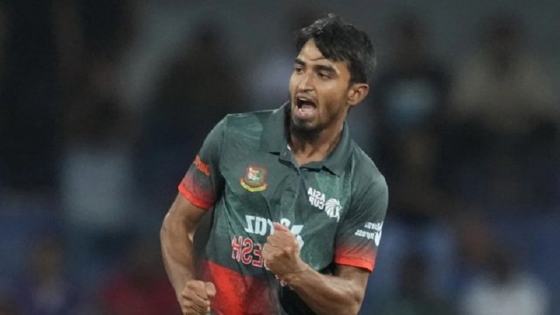 জানা গেল কারণ, স্কোয়াডে থেকেও একাদশে নেই সাকিব!