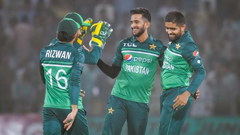 অবশেষে ভারতের ভিসা পেলেন বাবররা