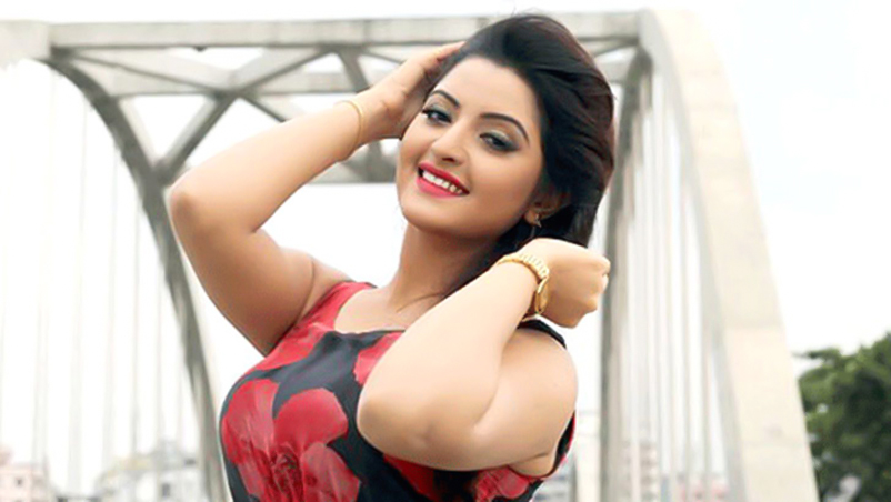 জীবনের কাছে আমি শুধু একটি জিনিসই চাই, বললেন পরীমনি
