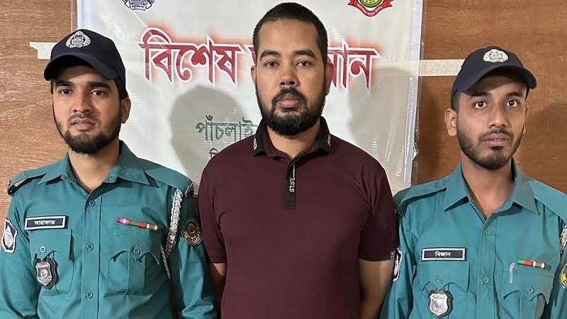 ছাত্র-জনতার ওপর হামলায় নেতৃত্ব দেন বহিষ্কৃত যুবলীগ নেতা