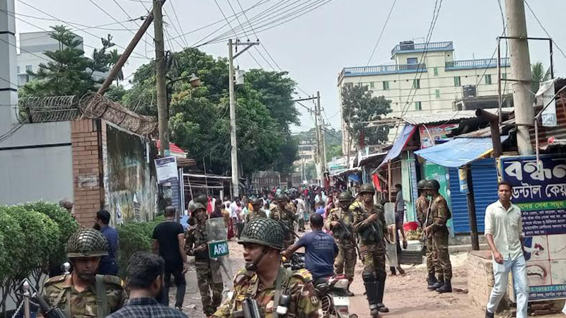 গাজীপুরে শ্রমিক আন্দোলন: ব্যাপক ক্ষতি ও উত্তেজনা পরিস্থিতি